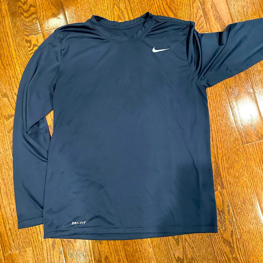 Men’s NIKE DRI fit - navy size M